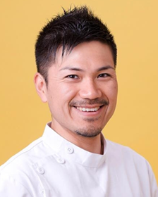 やまざき整骨院 柔道整復師 山﨑 智司先生